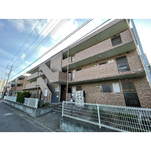 ファーストヒルズⅡの物件外観写真
