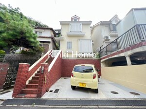 関戸戸建外観写真