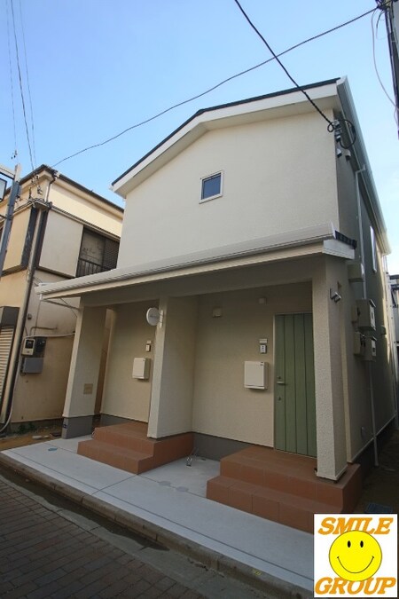 ACT103(アクトイチゼロサン)外観写真