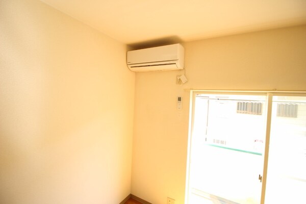 建物設備(エアコン付き)