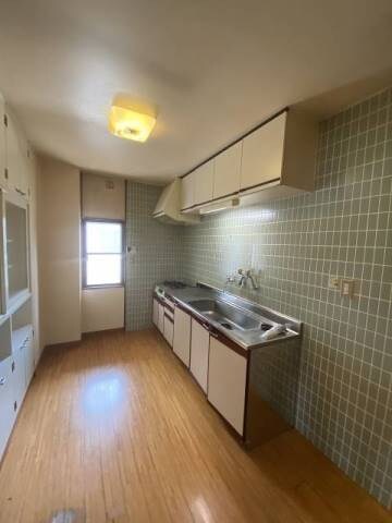 中本町貸家のキッチン