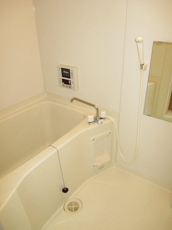 物件内観写真5　(追炊機能付き)