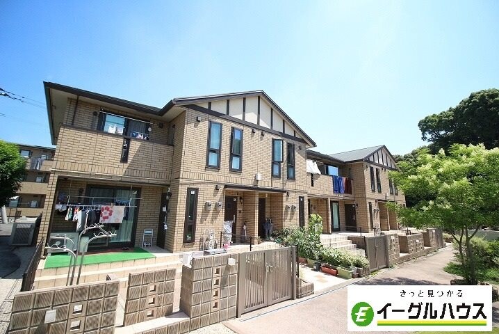 ウエストコート古賀Ａ棟の物件外観写真