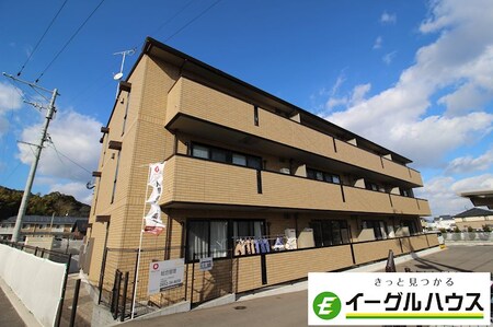 ウエストコート古賀II外観写真