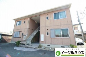 メゾン・ド・クローバーB棟外観写真