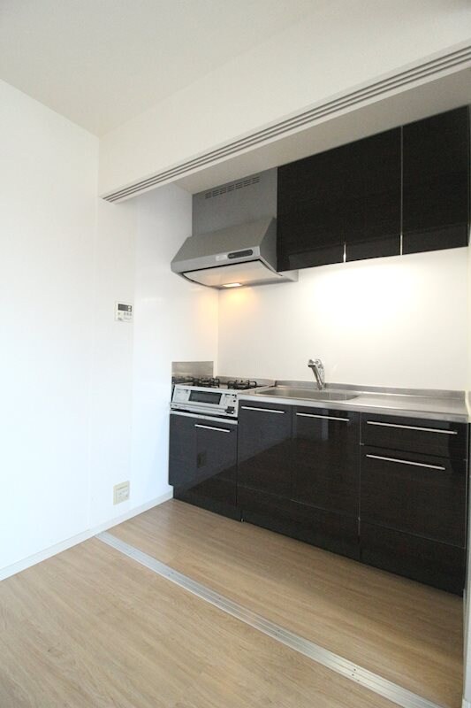 物件内観写真3　(同型モデル)