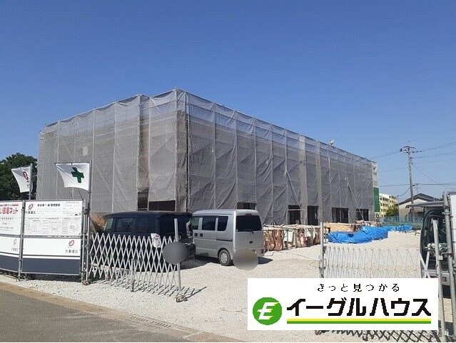 トレスプエンテ　Iの物件外観写真