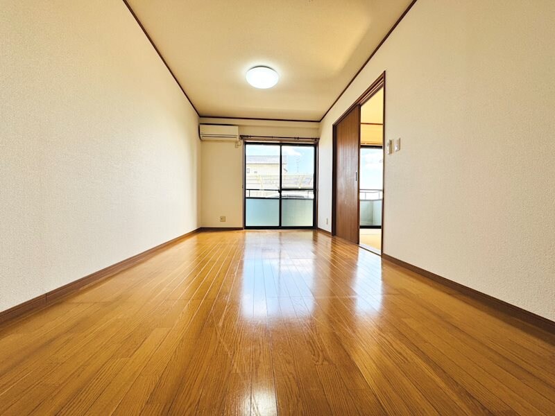 エランドールのリビング