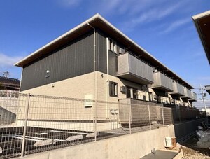 ロイヤルタウン上峰A外観写真