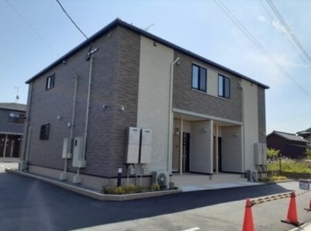 alba MOMOE外観写真