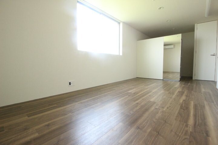 物件内観写真4　(※同型タイプ)