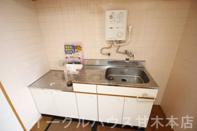 山下アパートのキッチン