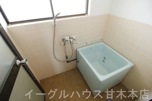 山下アパートの風呂画像