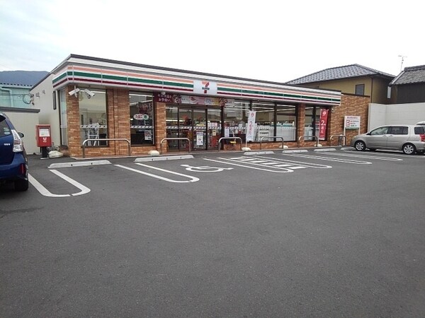 その他(セブンイレブン福岡吉井新馬場店まで560m)