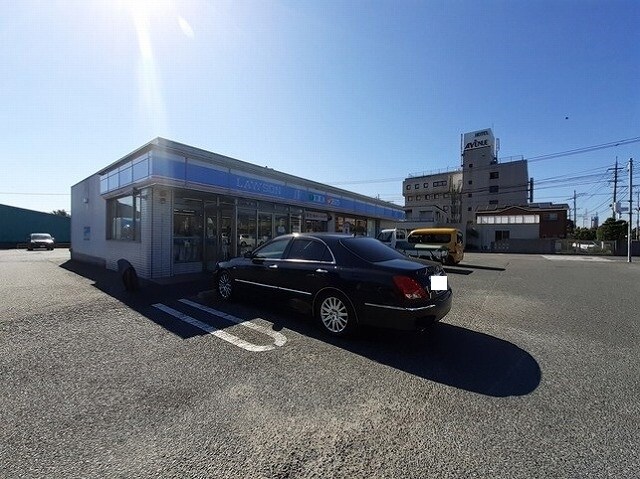 物件内観写真19　(ローソンまで800m)