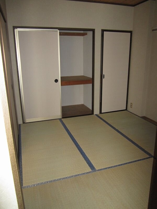 福岡県小郡市寺福童の賃貸物件(アパート、4.3万円、3DK、55m²)