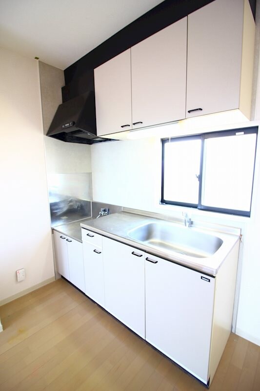 物件内観写真3　(反転タイプ)