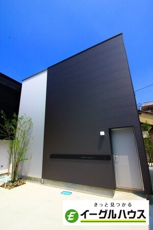 RENATUS PREMIO外観写真
