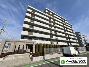スカイハイツ小郡外観写真