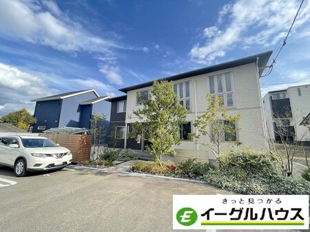 シャーメゾン鳥栖クオリスタ外観写真