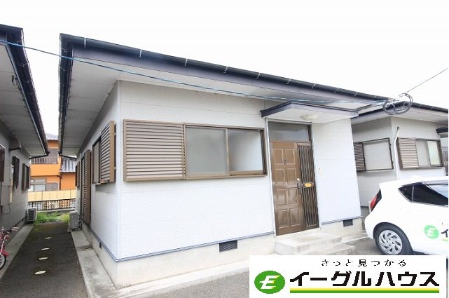 サンタウンミワ
