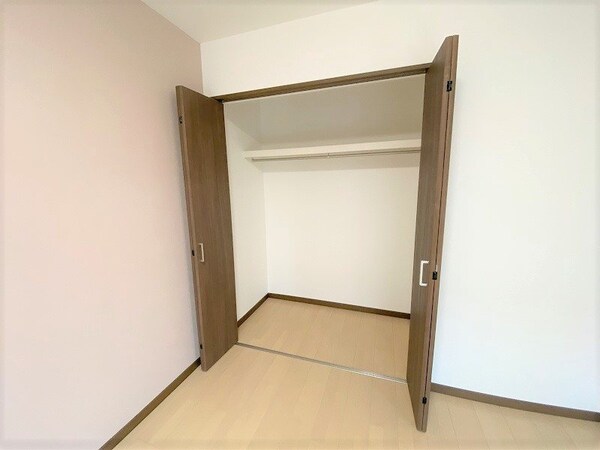 収納(同タイプ物件写真参照)