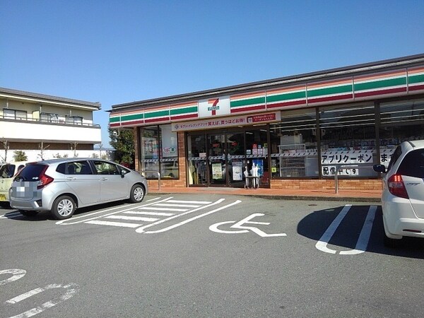 その他(セブンイレブン小郡三国が丘店まで810m)