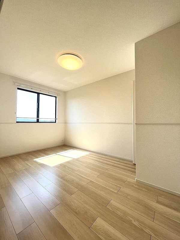 ベッドルーム(建築中の為、同タイプ物件の写真を使用しています。)