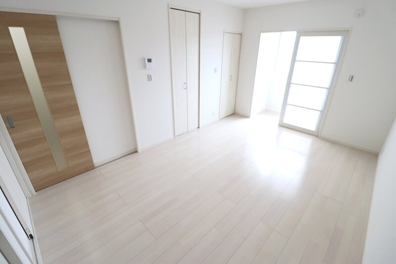 物件内観写真4　(同型タイプ)