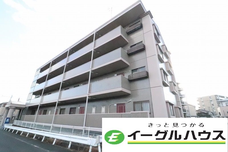 エミューズコート
