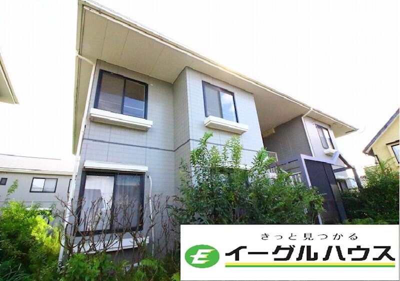 ダスシュロス吉田Ａの物件外観写真