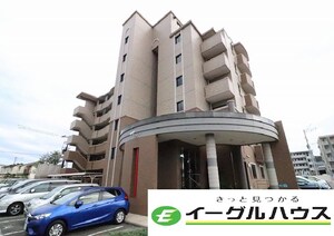 ディナスティVIII外観写真