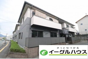 ピーチカーサC棟外観写真