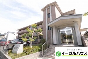 ピア観世N棟外観写真