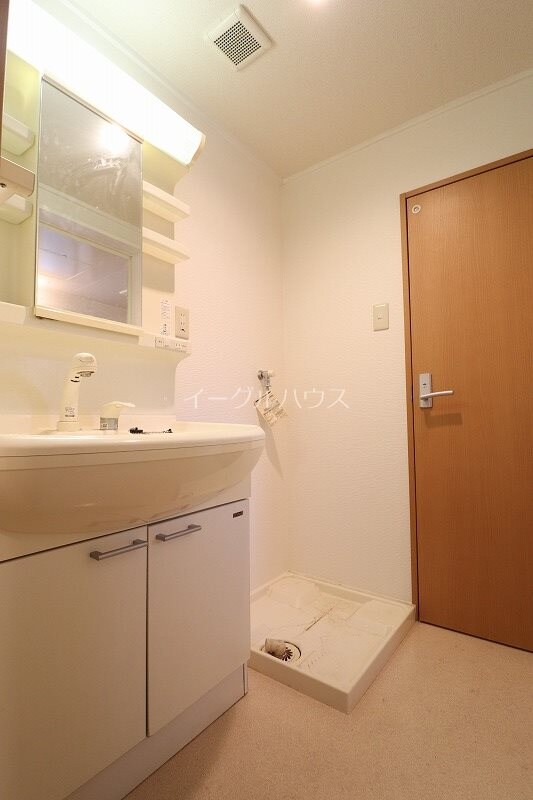 物件内観写真9　(別部屋写真使用)