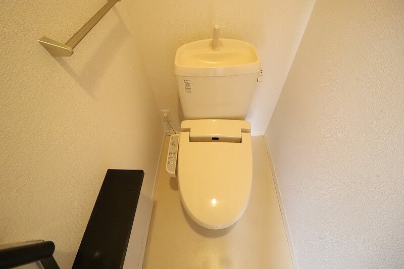 物件内観写真2　(別部屋写真使用)