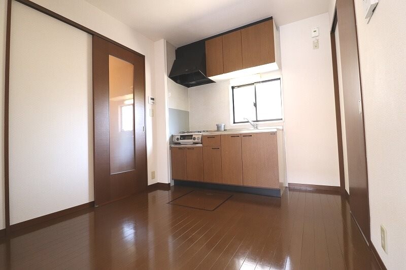 物件内観写真4　(別部屋写真使用)