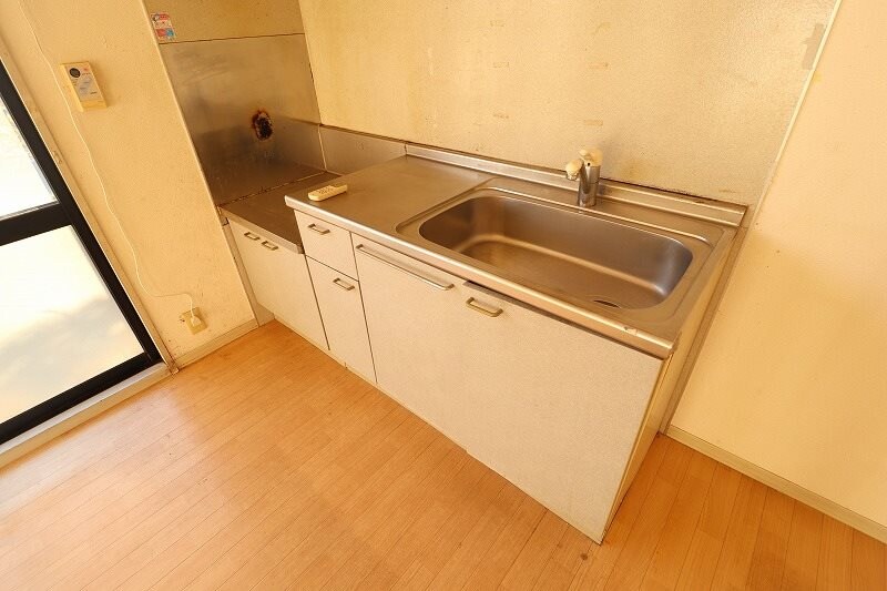 物件内観写真3　(別部屋写真使用)