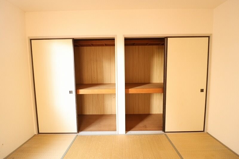 物件内観写真11　(別部屋写真使用)