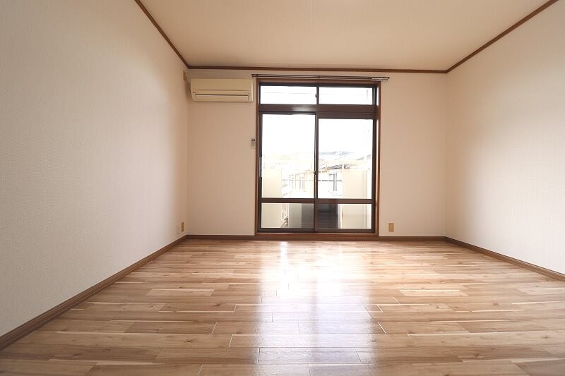 物件内観写真6　(※掲載情報と物件の現況が異なる場合、現況を優先するものとしま)