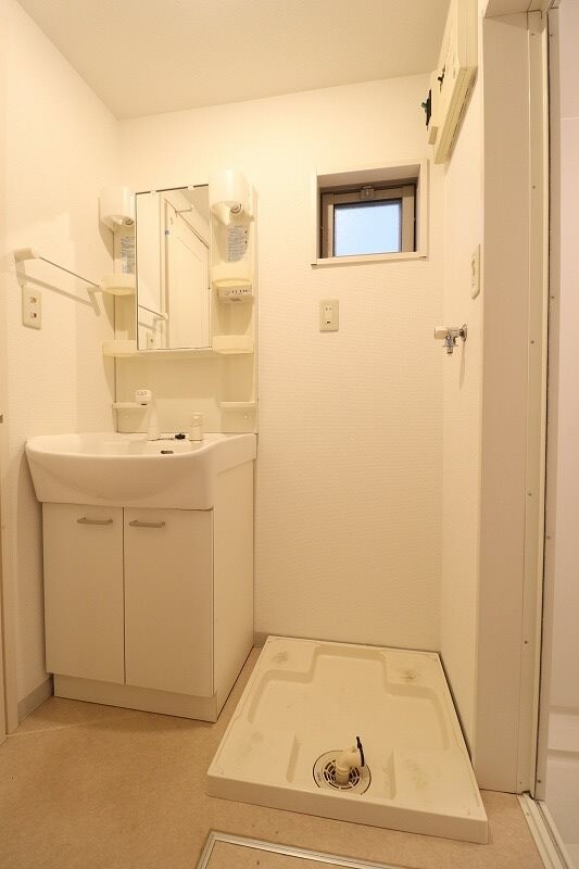 物件内観写真2　(写真は別のお部屋のものになります。)