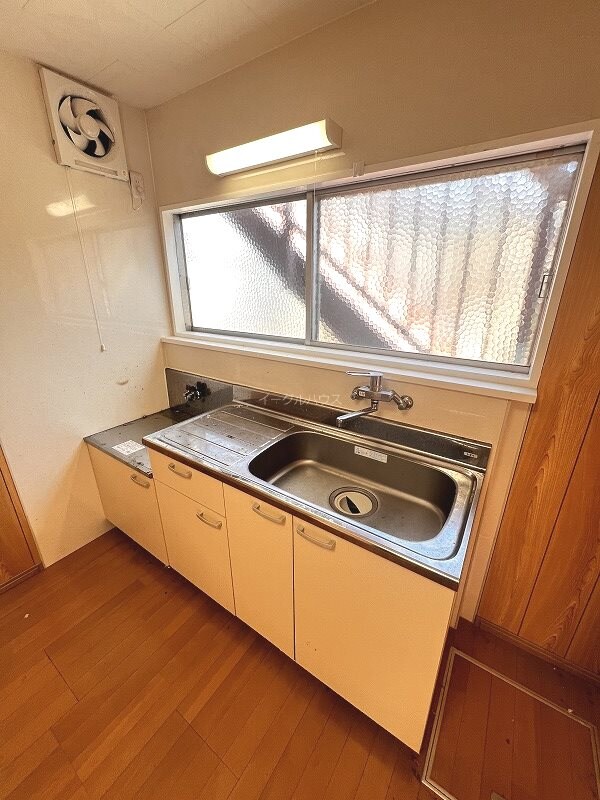 キッチン(別部屋写真使用)