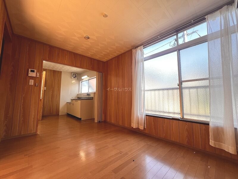 物件内観写真4　(別部屋写真使用)