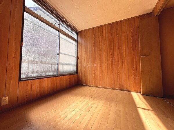 ベッドルーム(別部屋写真使用)