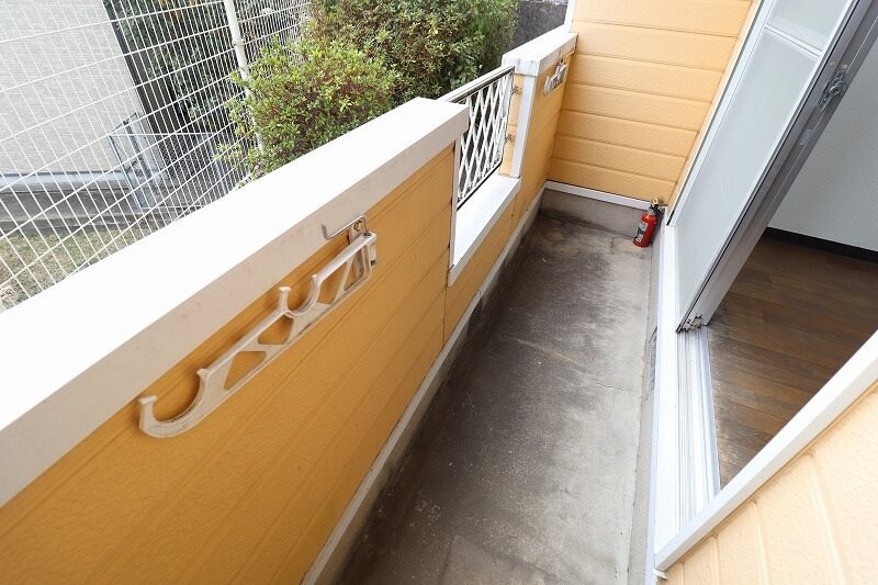 ハイデンス高雄Bのベランダ(別部屋写真使用)