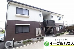 パインハウス国分A棟外観写真