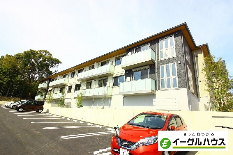 シュロース三国野