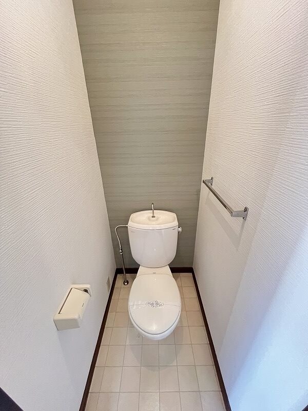 物件内観写真2　(別部屋写真使用)