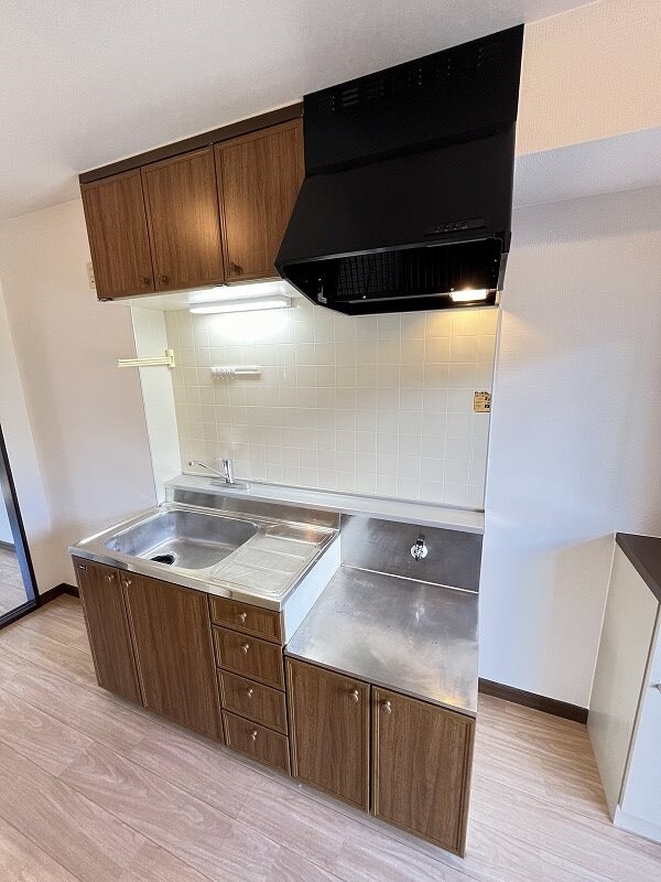 物件内観写真3　(別部屋写真使用)