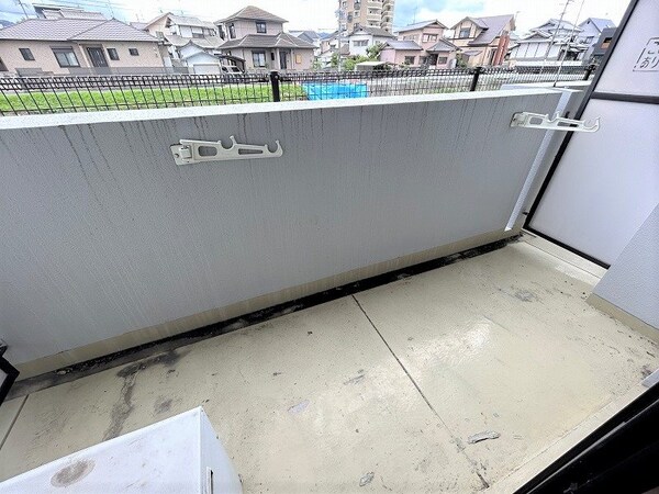 ベランダ(別部屋写真使用)